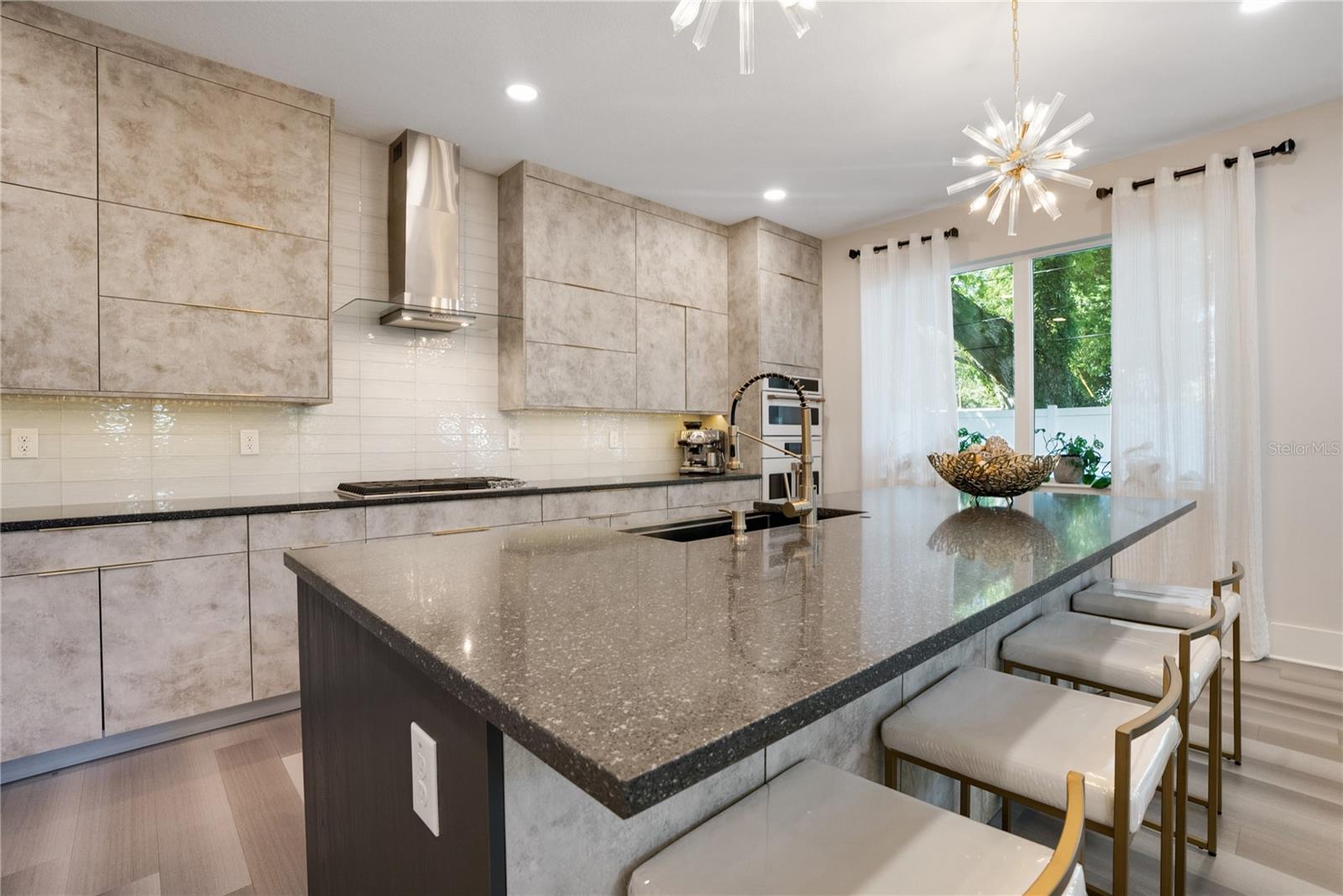 SUNSET GARDENS - Residential