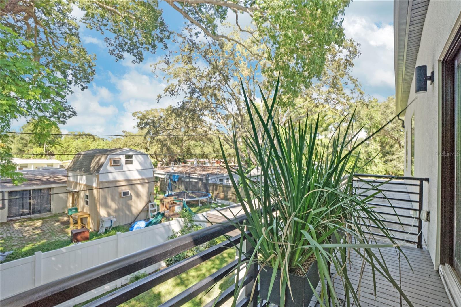 SUNSET GARDENS - Residential