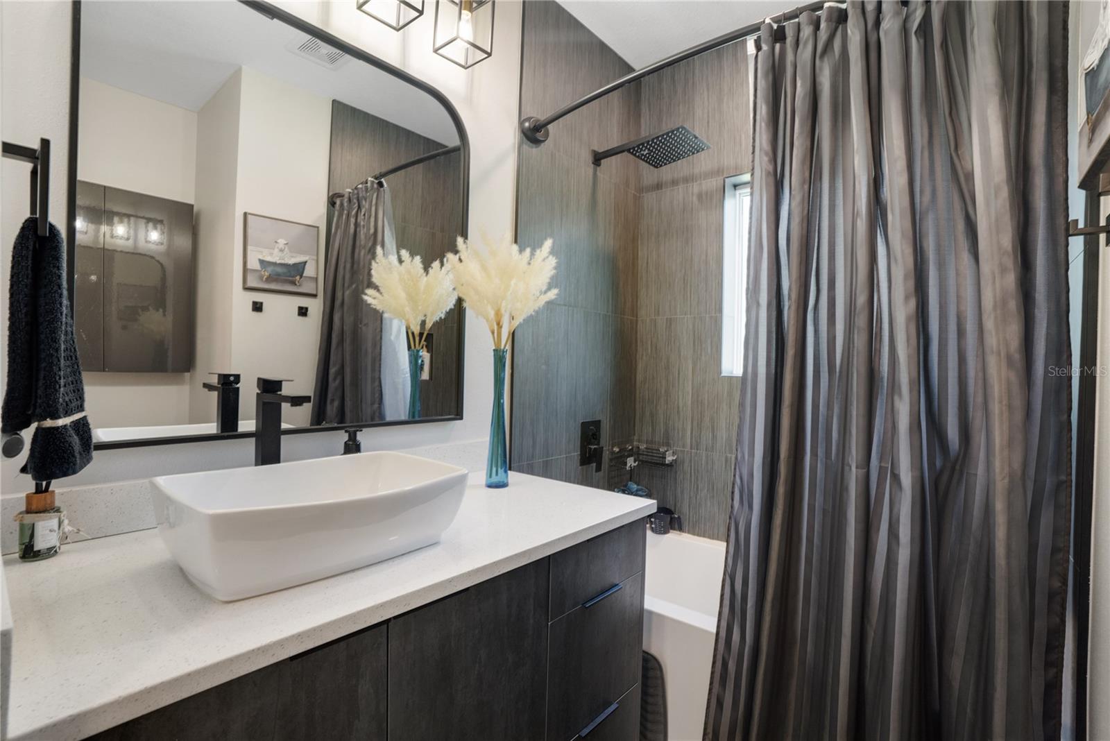 SUNSET GARDENS - Residential