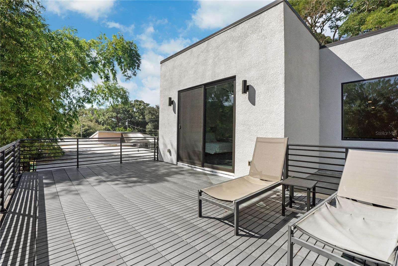 SUNSET GARDENS - Residential