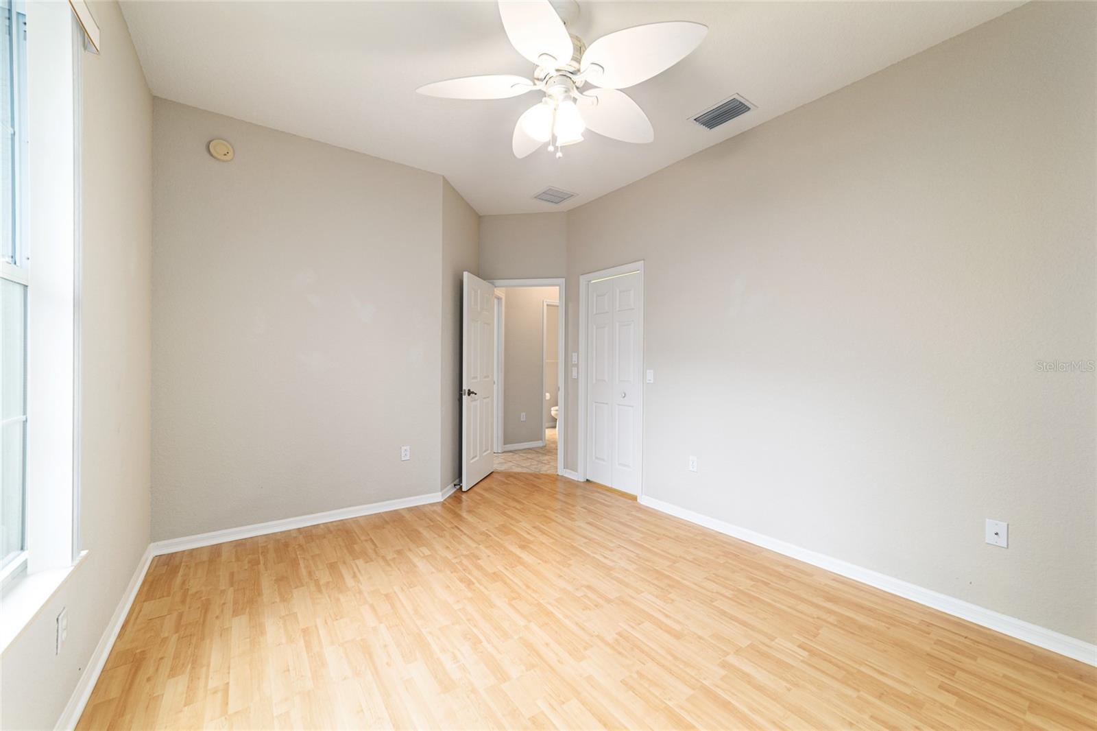 RAINBOW SPGS 05 REP - Residential