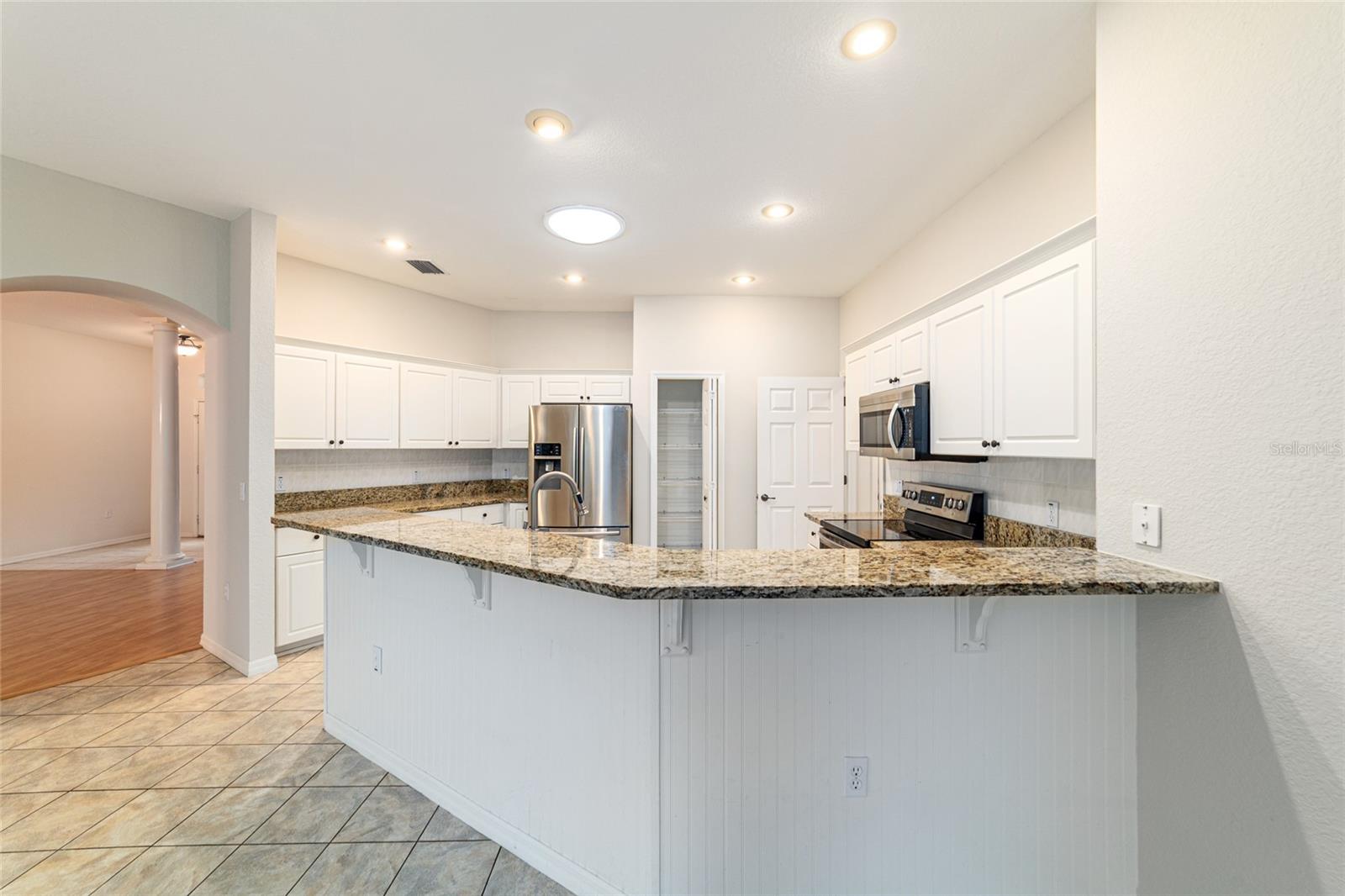 RAINBOW SPGS 05 REP - Residential