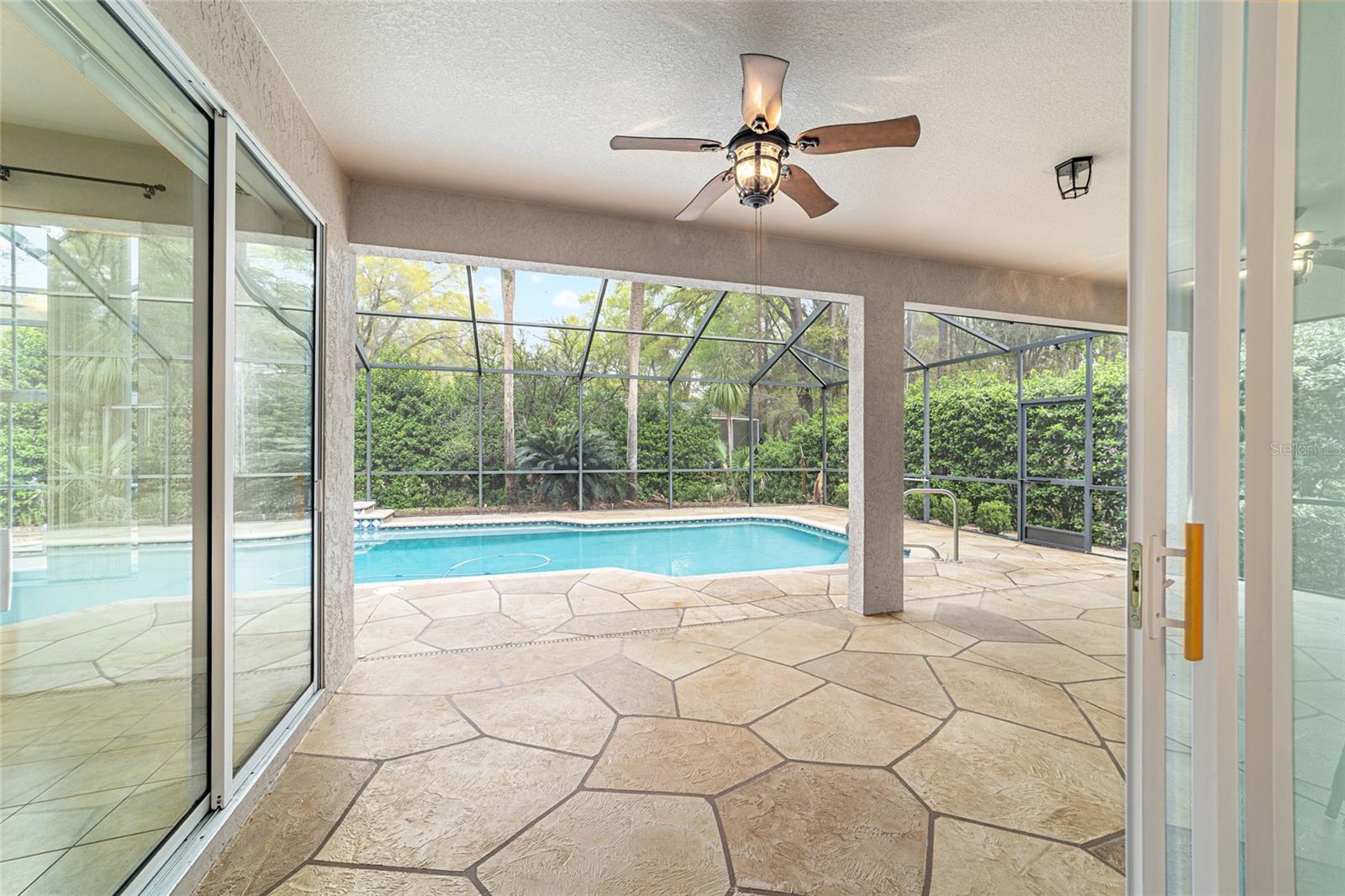 RAINBOW SPGS 05 REP - Residential