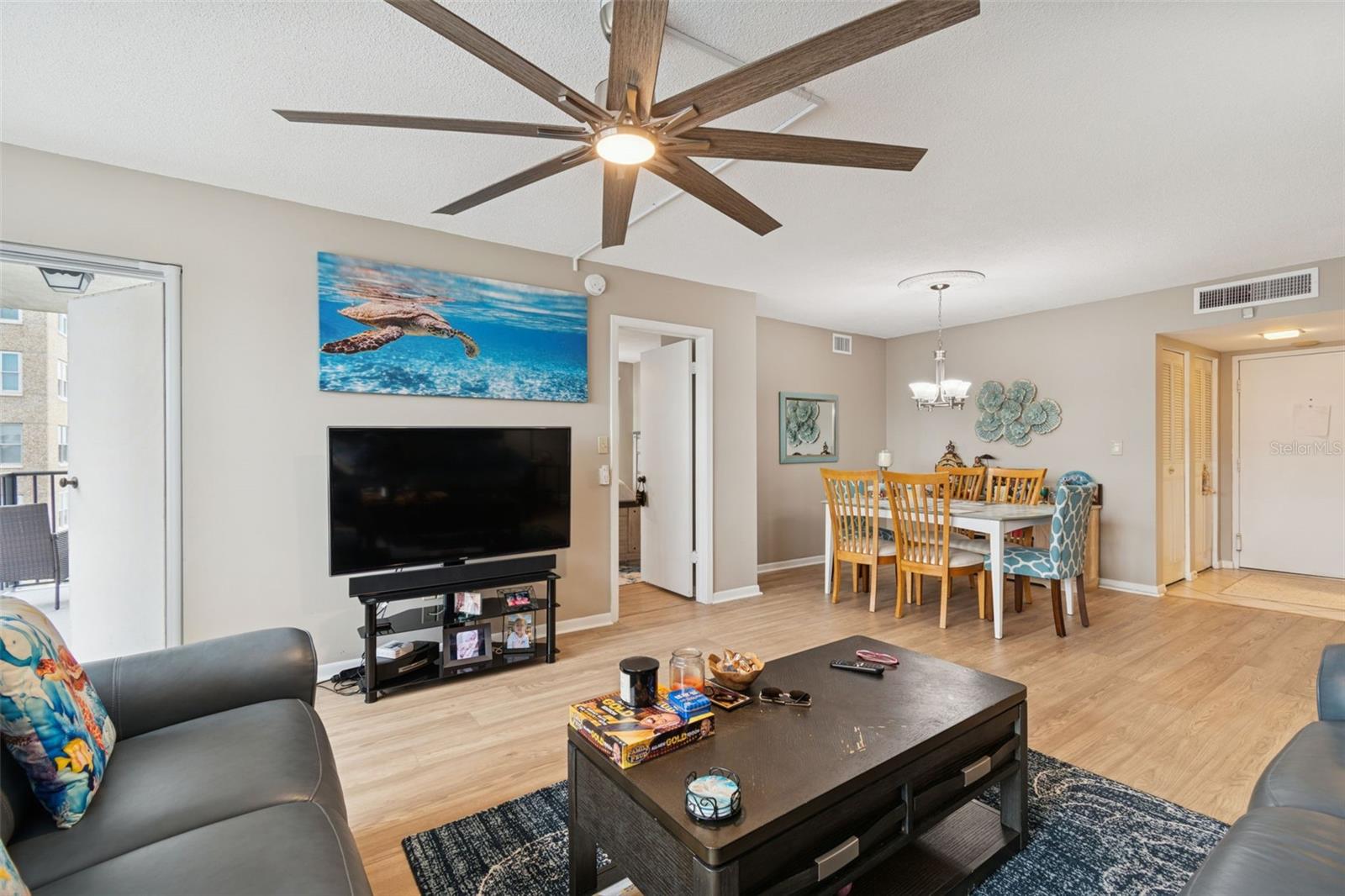 BAYWAY ISLES POINT BRITTANY FIVE - Residential