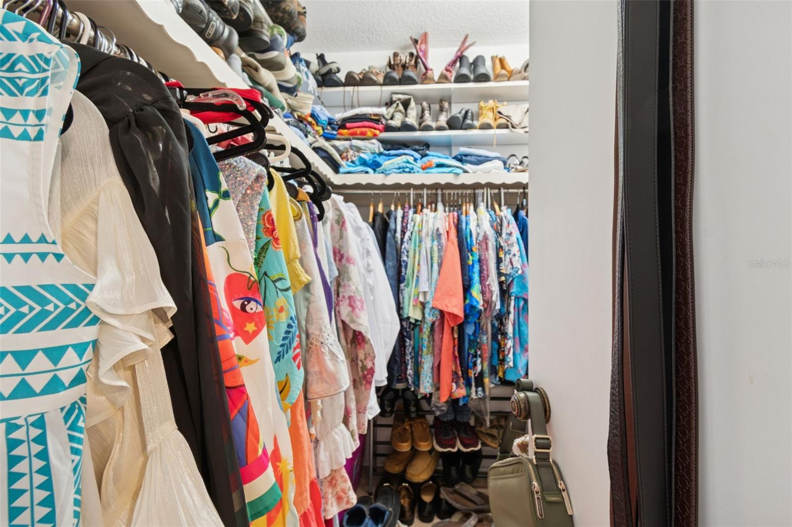 BAYWAY ISLES POINT BRITTANY FIVE - Residential