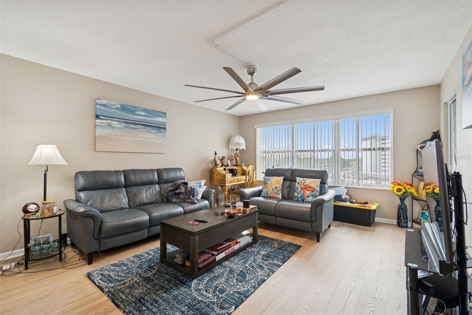 BAYWAY ISLES POINT BRITTANY FIVE - Residential