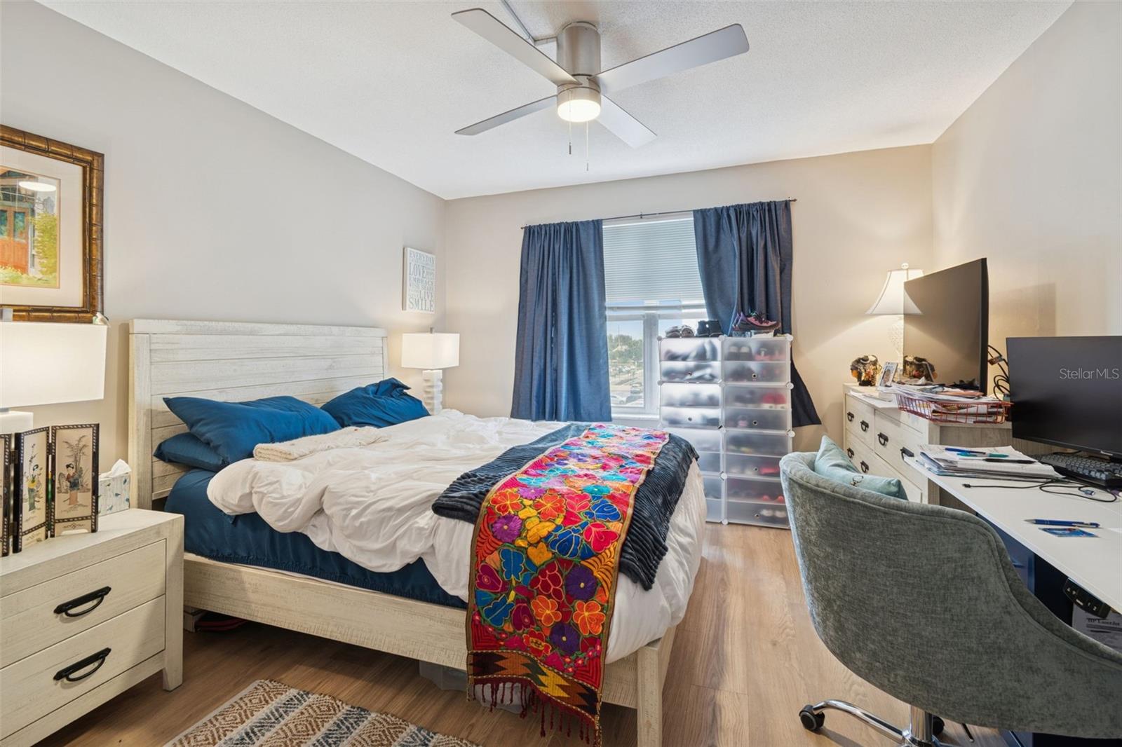 BAYWAY ISLES POINT BRITTANY FIVE - Residential