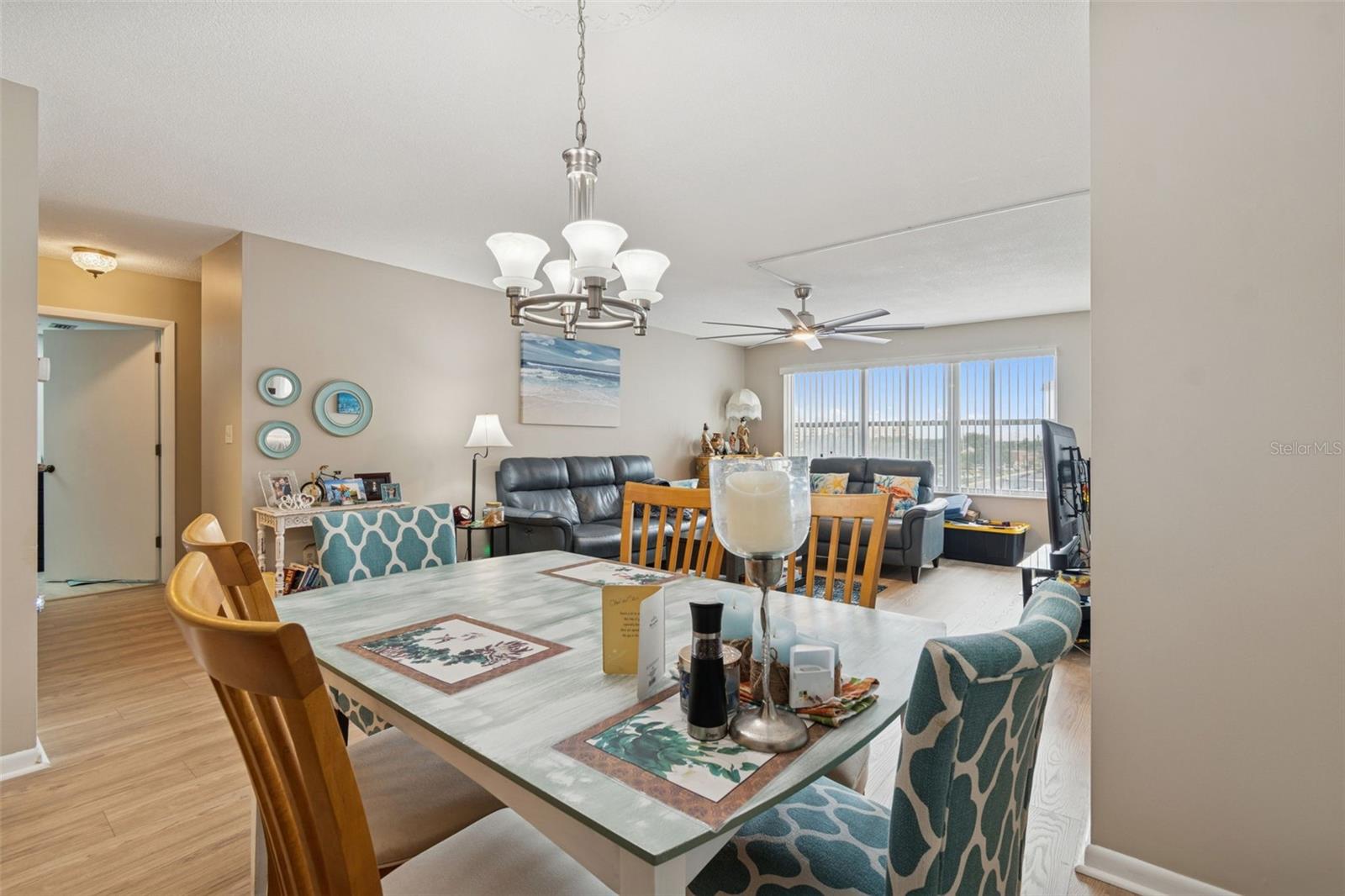 BAYWAY ISLES POINT BRITTANY FIVE - Residential