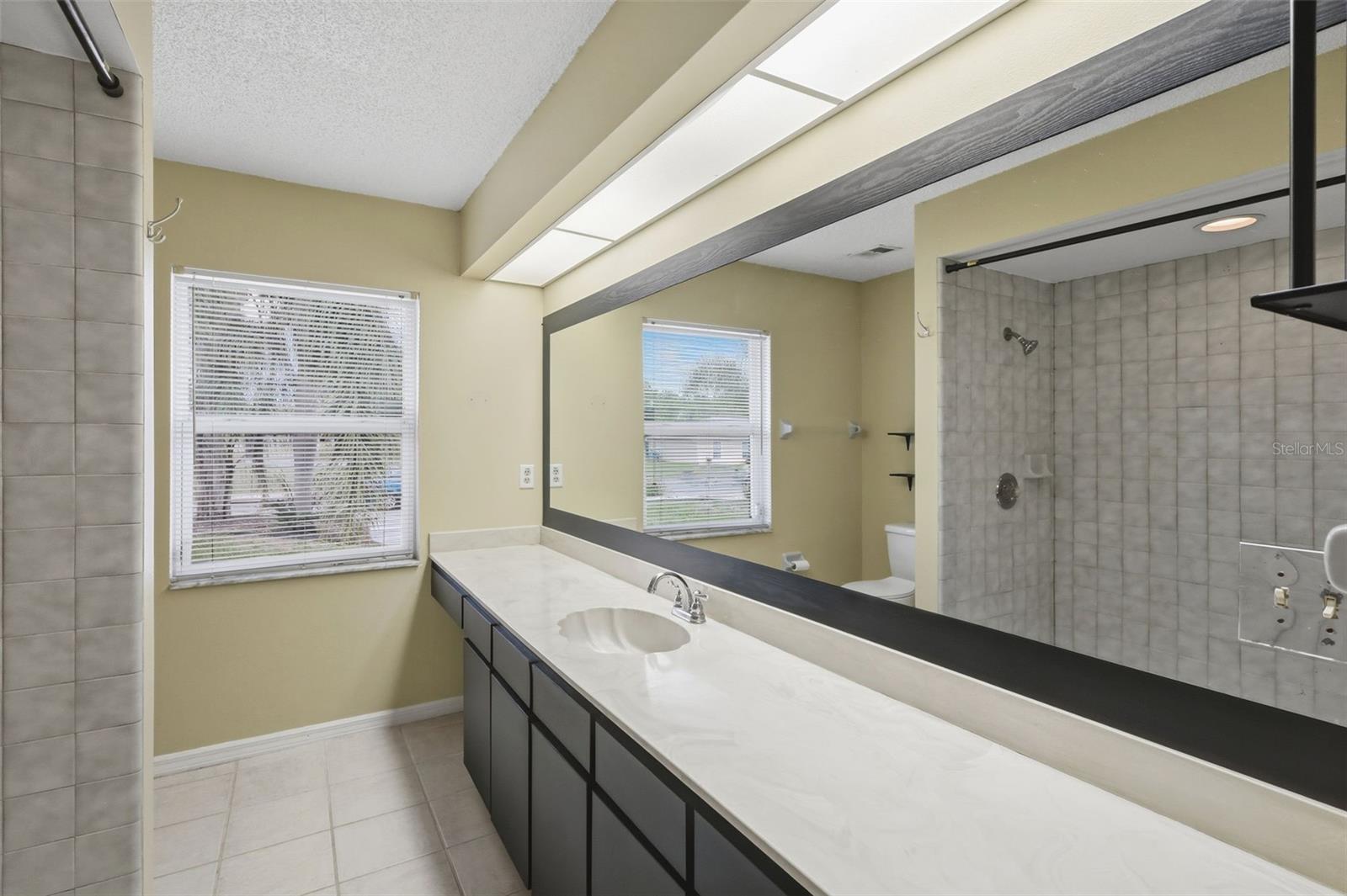 DELTONA LAKES UNIT 17 - Residential