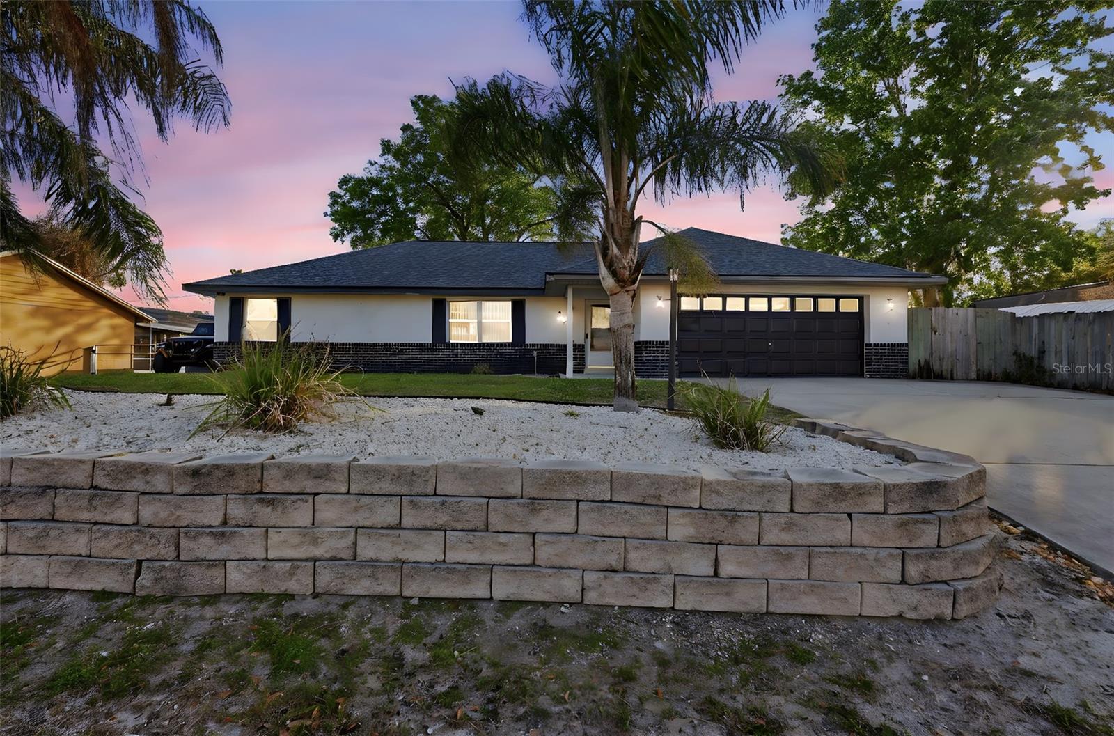 DELTONA LAKES UNIT 17 - Residential