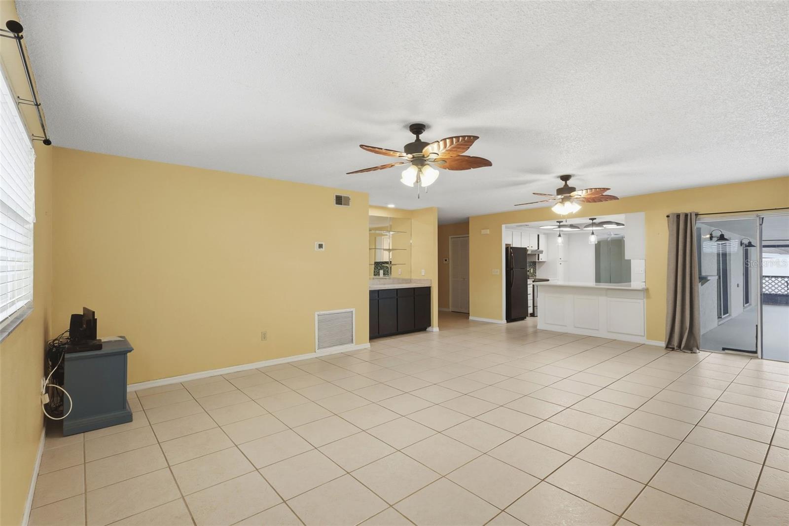 DELTONA LAKES UNIT 17 - Residential