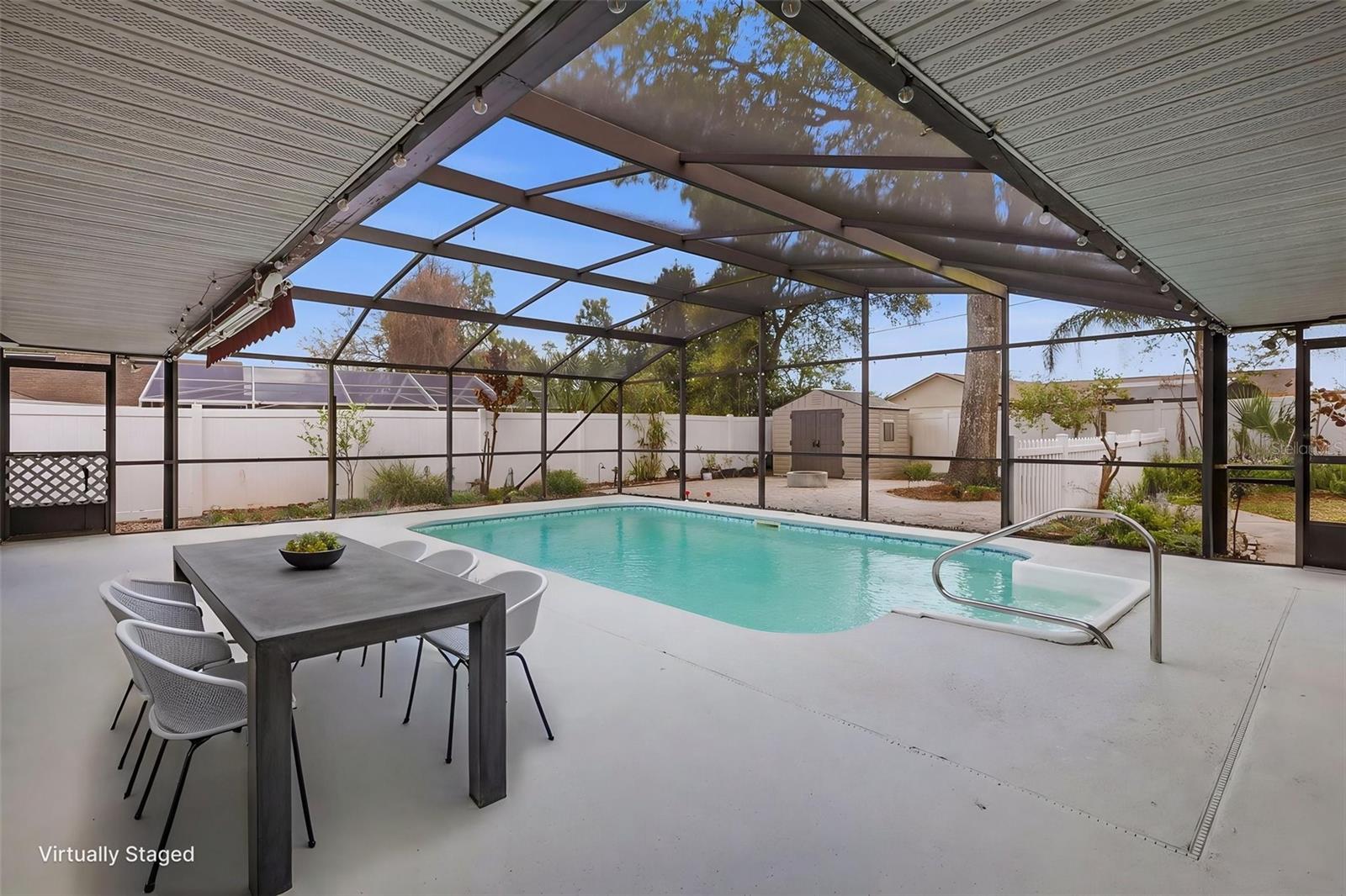 DELTONA LAKES UNIT 17 - Residential