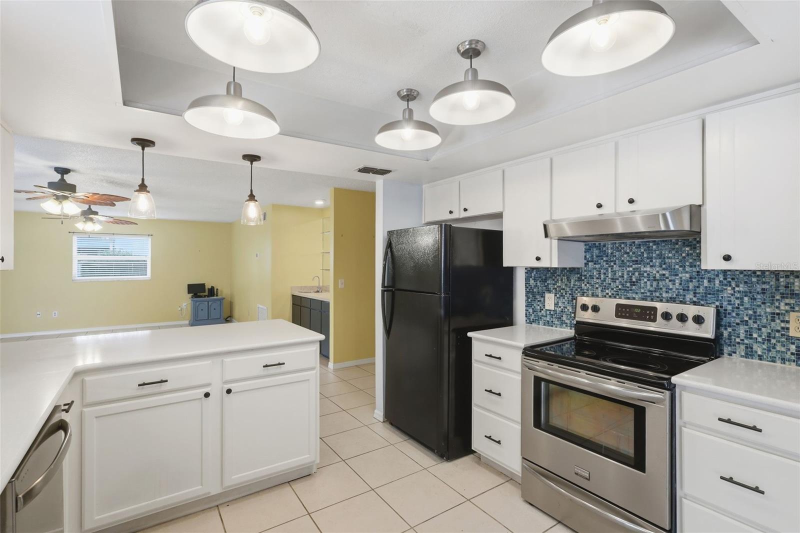 DELTONA LAKES UNIT 17 - Residential