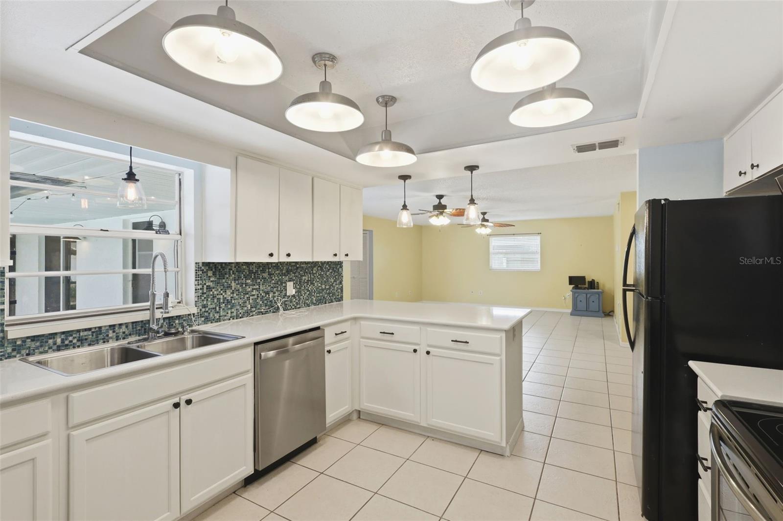 DELTONA LAKES UNIT 17 - Residential