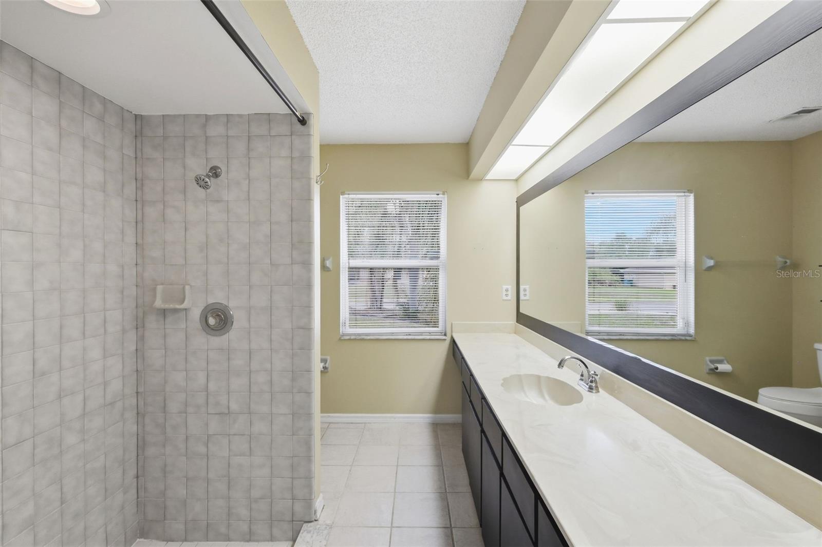 DELTONA LAKES UNIT 17 - Residential