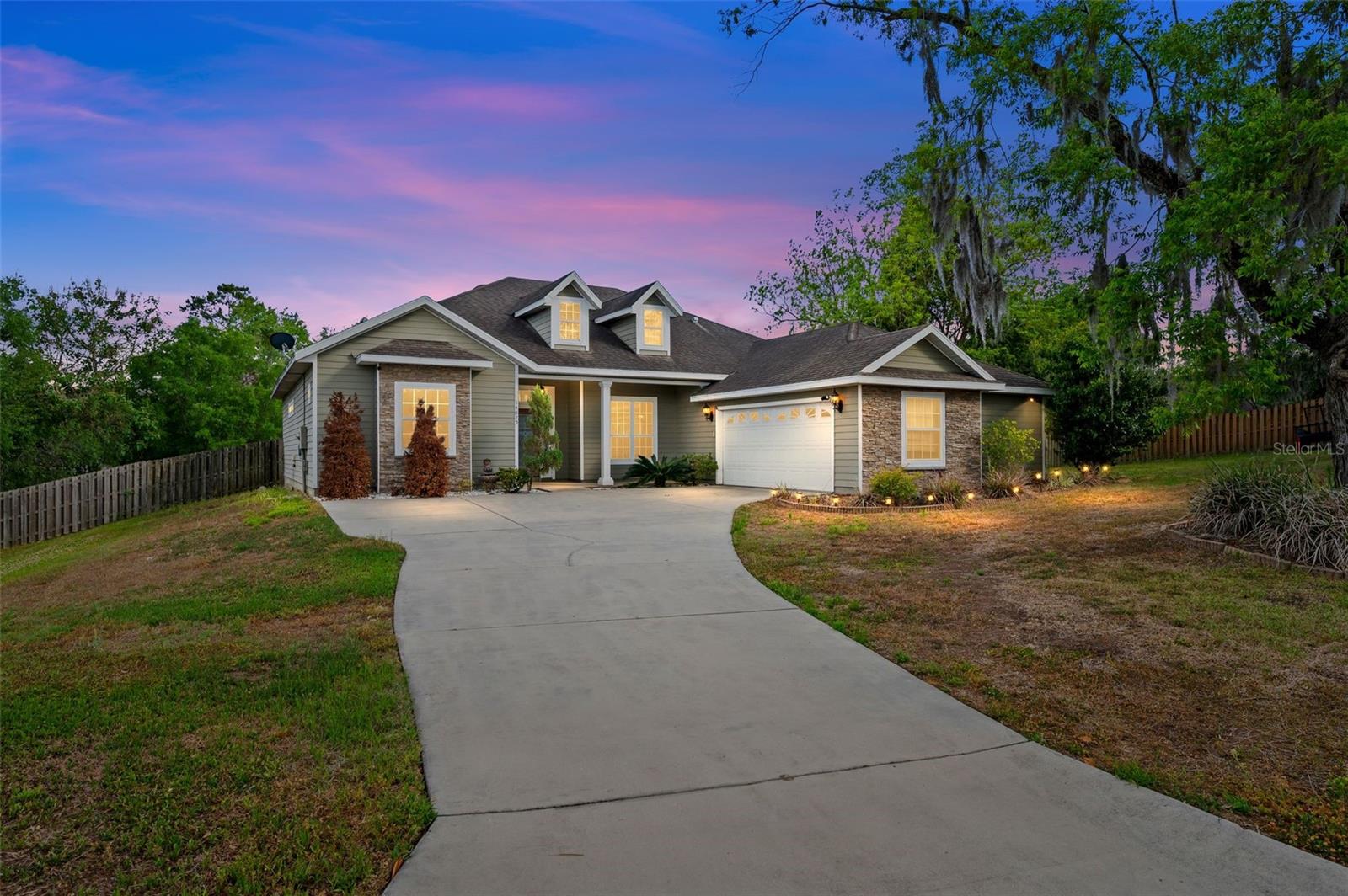 WYNDSWEPT HILLS - Residential