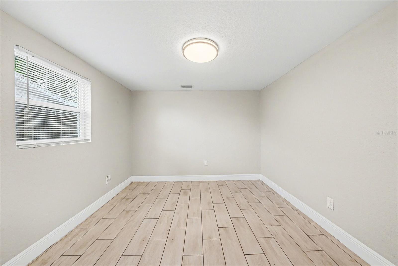 BROWN ACRES - Residential