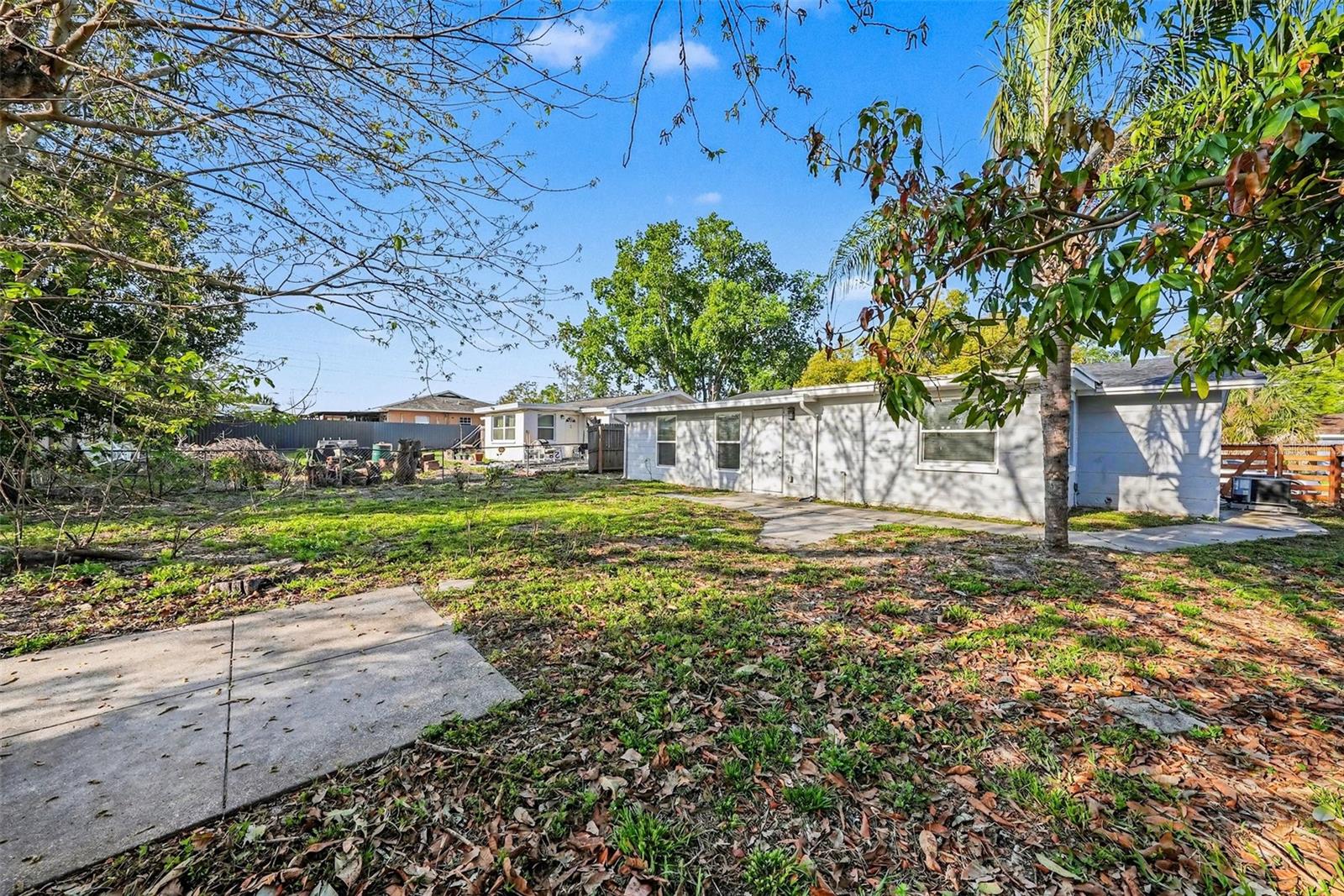 BROWN ACRES - Residential