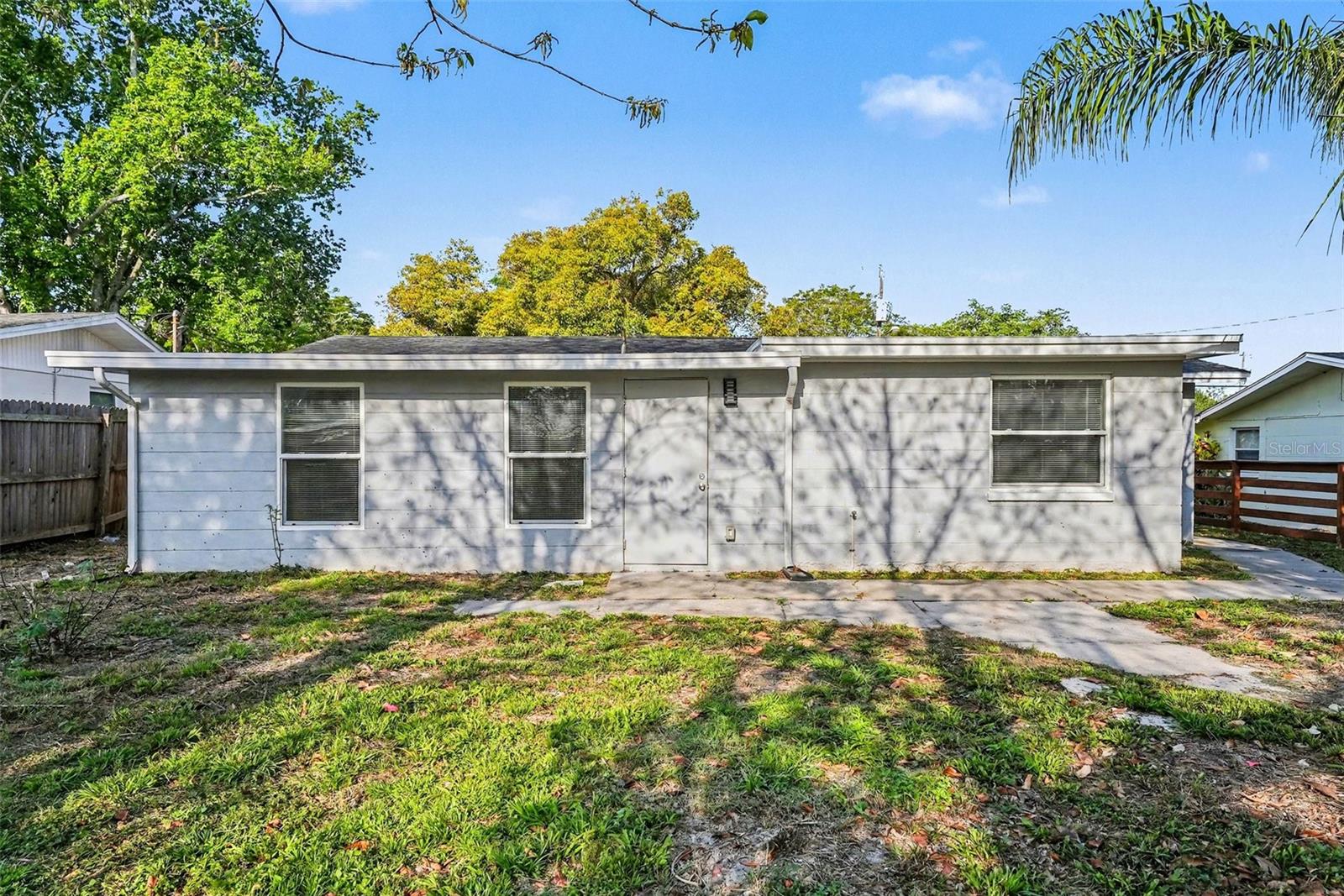 BROWN ACRES - Residential