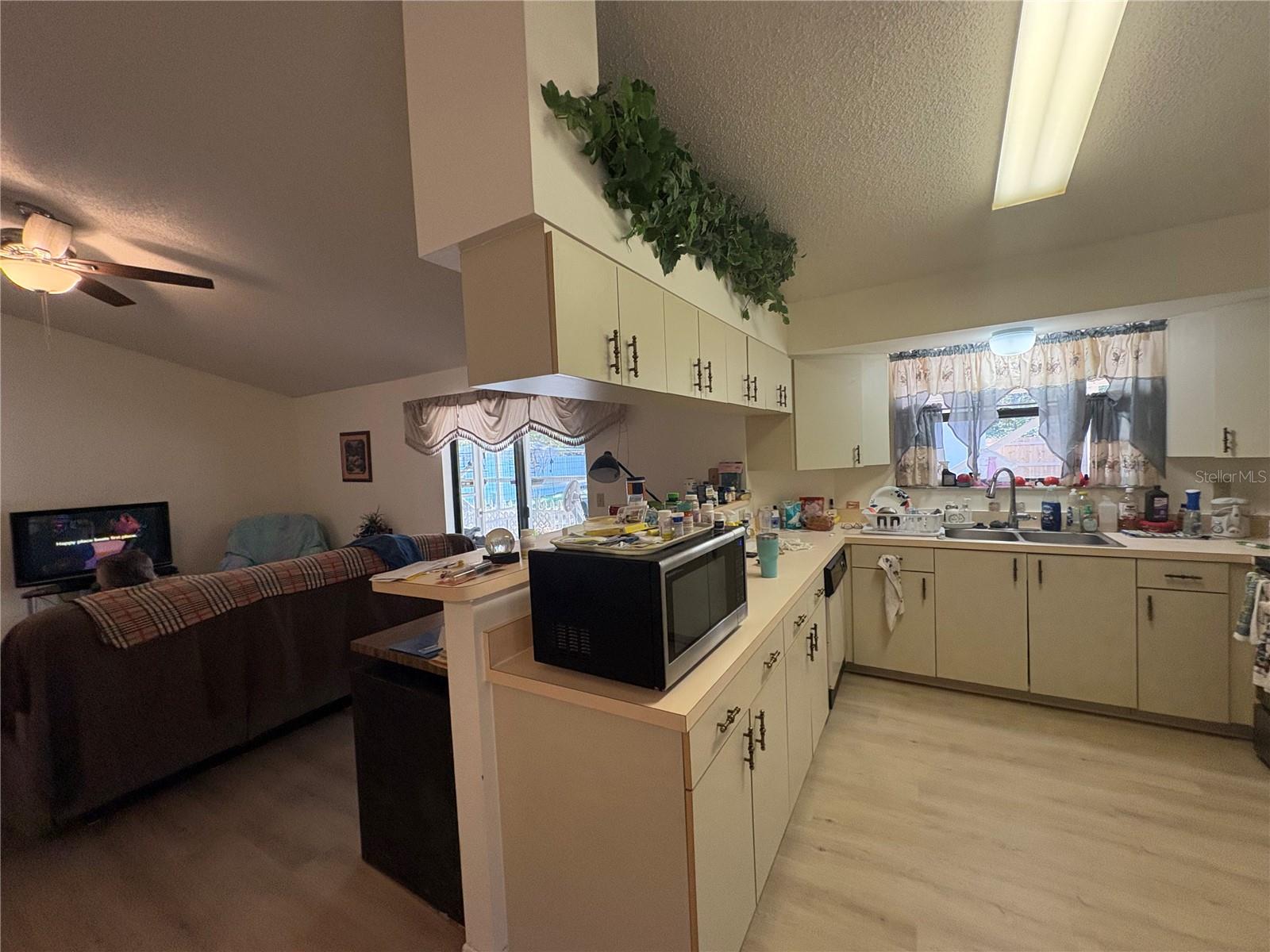 OAK TERRACE - Residential