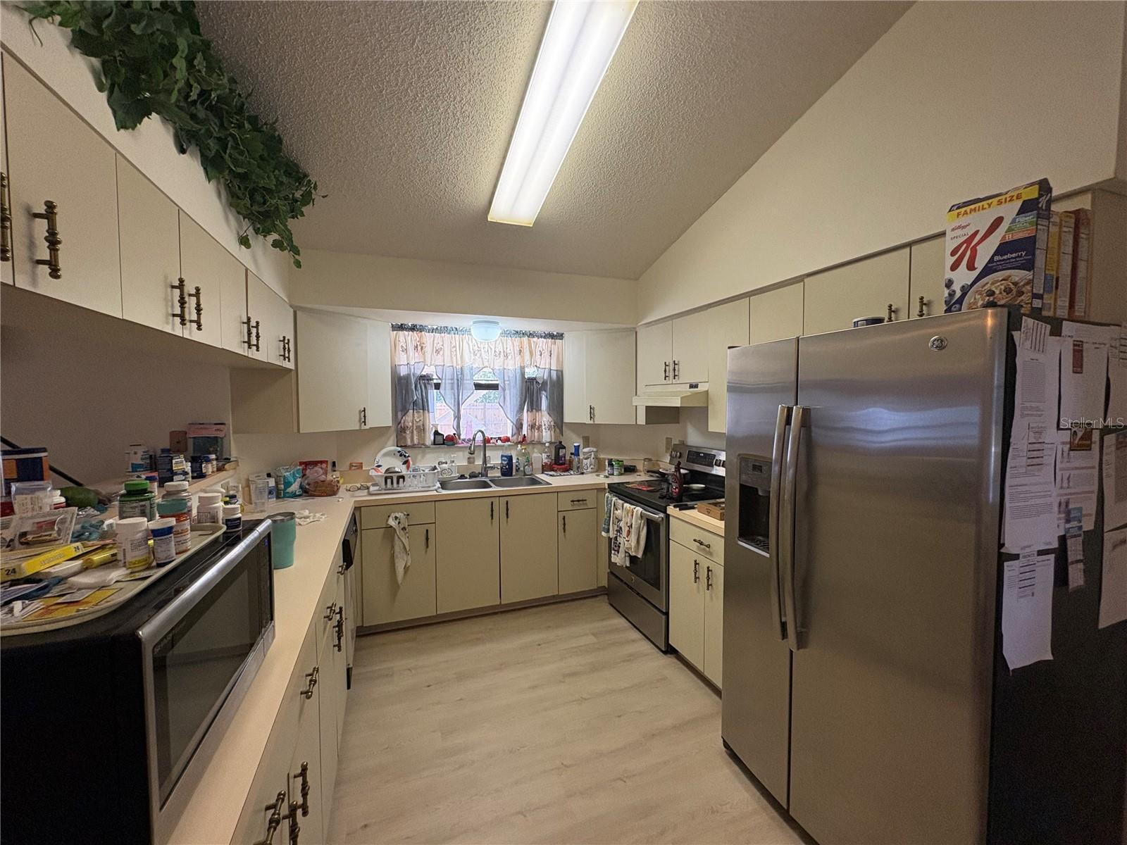 OAK TERRACE - Residential