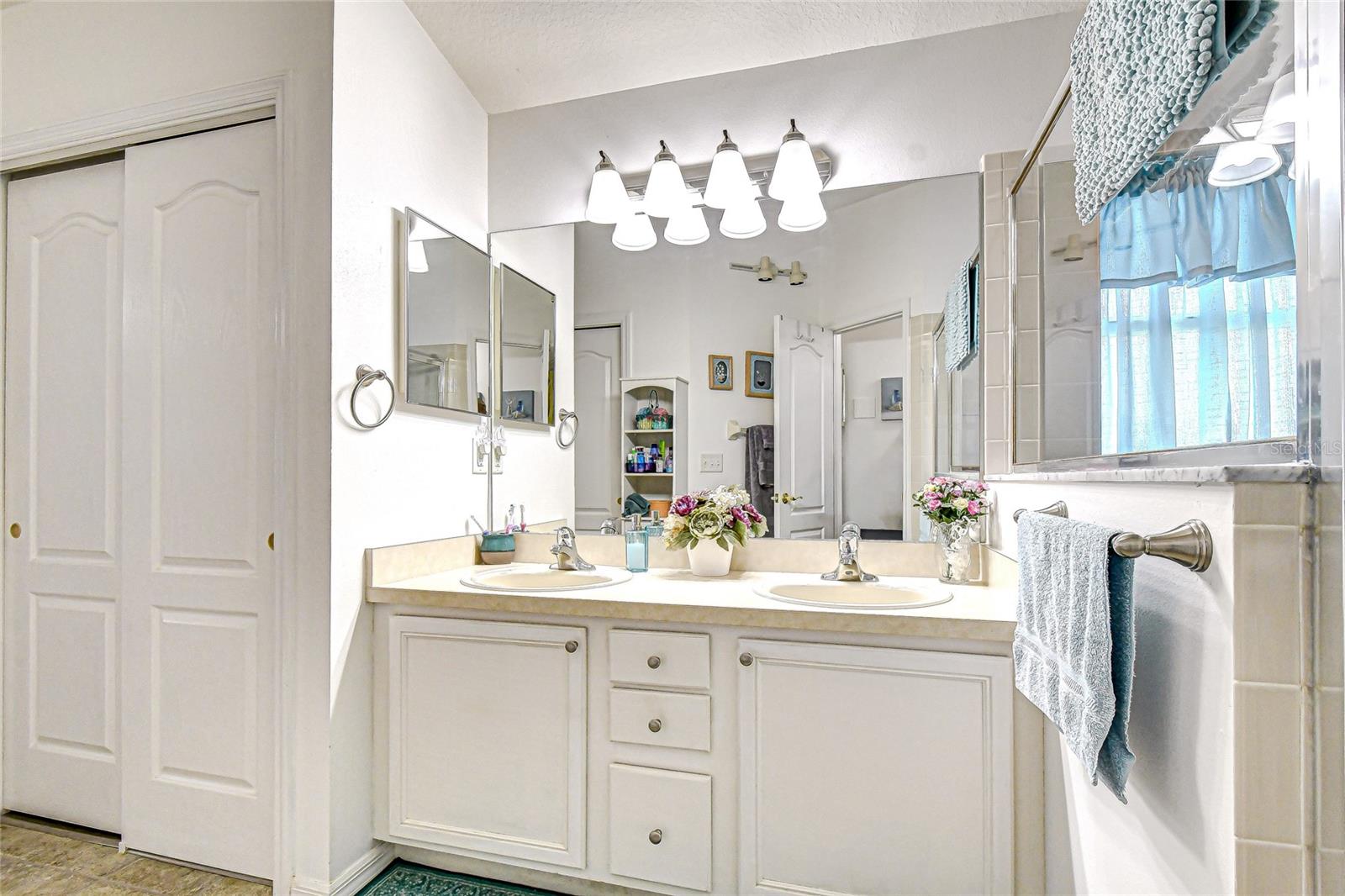 TAMPA BAY GOLF & TENNIS CLUB - Residential