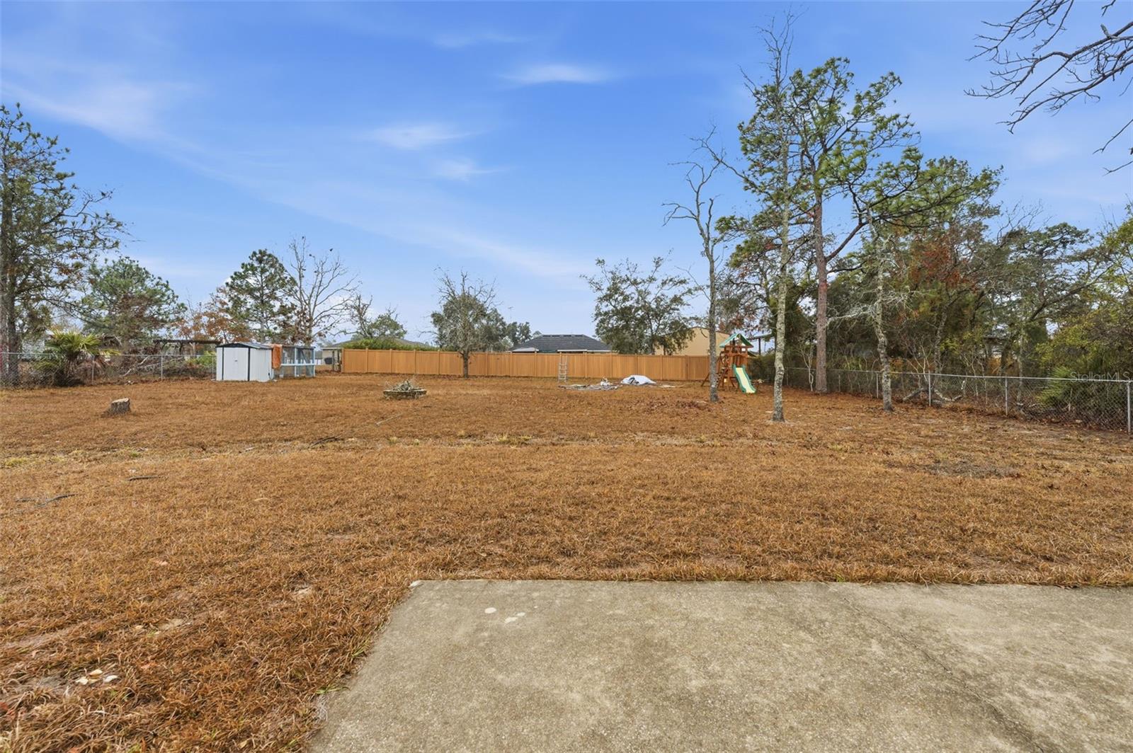 ROYAL HIGHLANDS - Residential