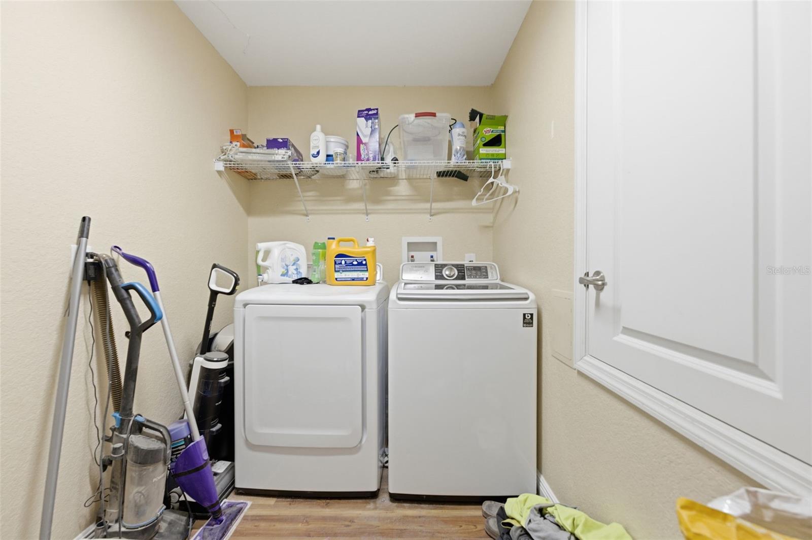 ROYAL HIGHLANDS - Residential