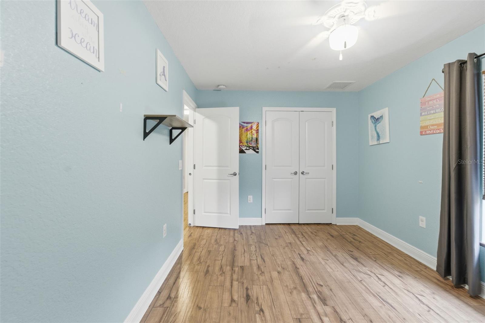 ROYAL HIGHLANDS - Residential