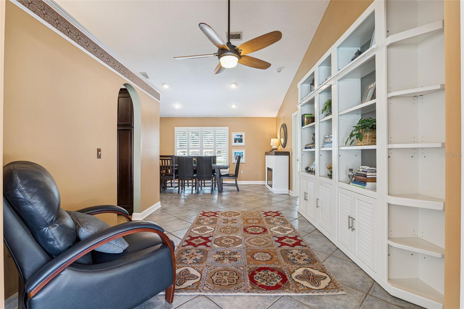 DELTONA LAKES UNIT 71 - Residential