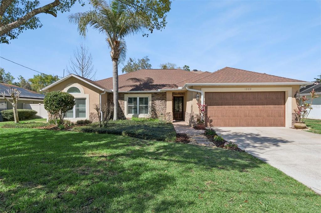 Photo of 1289 Voltaire Street, Deltona, FL 32725 (MLS # V4948088)