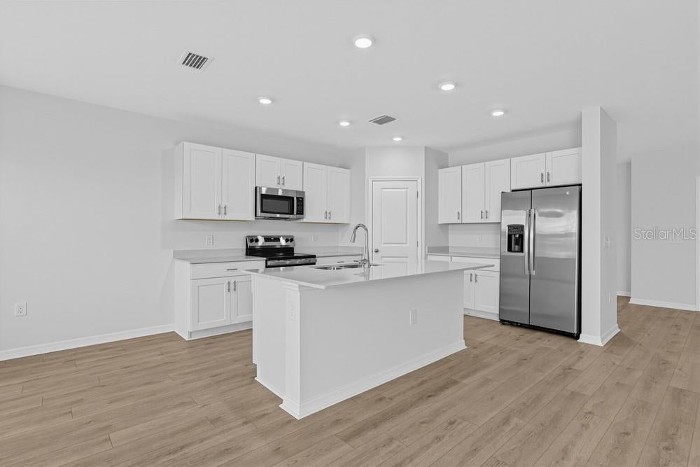 6770 EQUINOX LANE