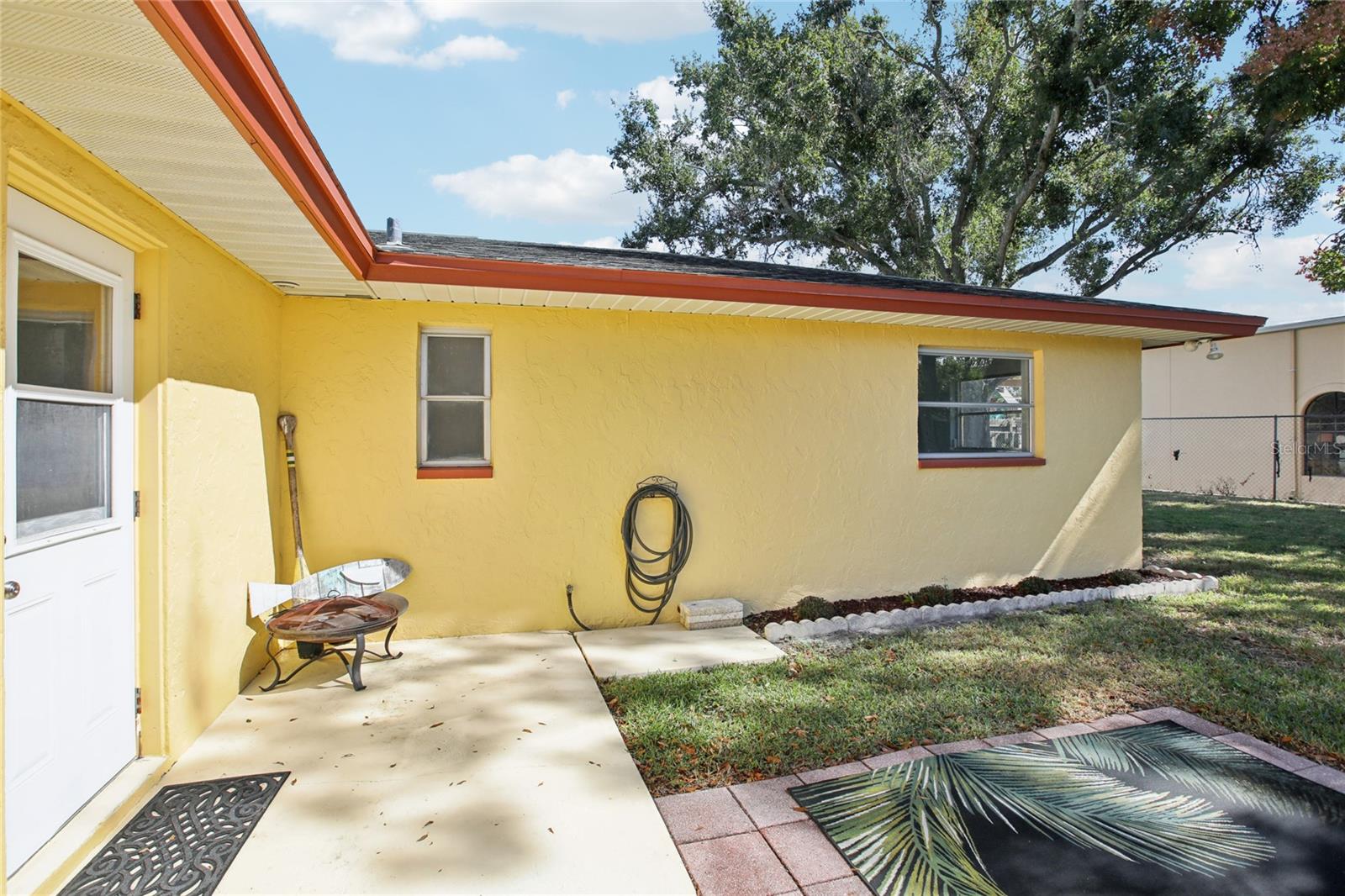 LAZY LAKE VILLAGE - Residential