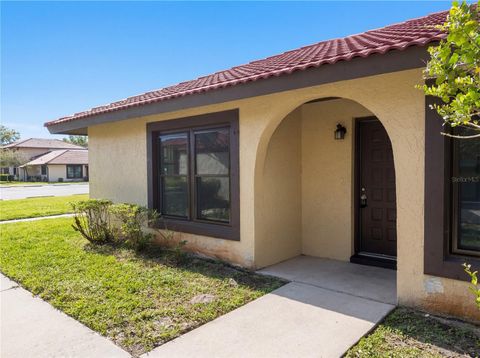 Photo of 444 Hunter Circle, Kissimmee, FL 34758 (MLS # O6395144)
