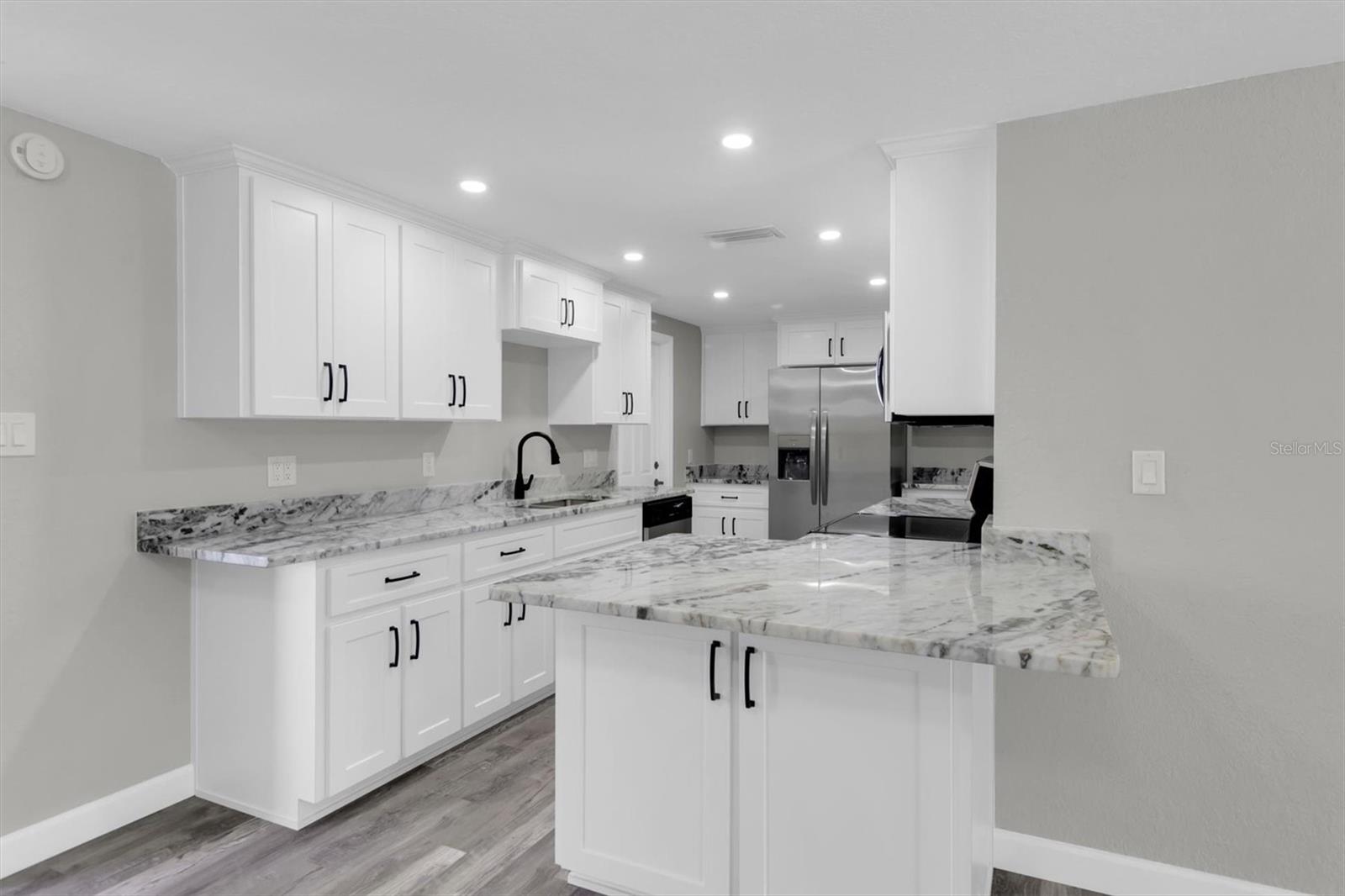 HOLIDAY GARDENS ESTATES - Residential