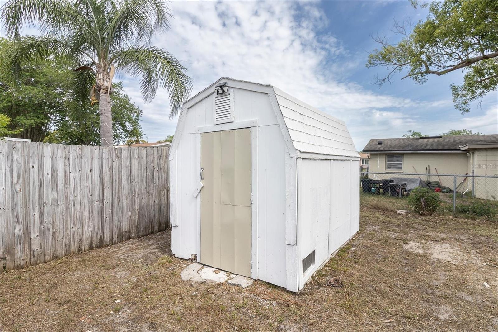 HOLIDAY GARDENS ESTATES - Residential