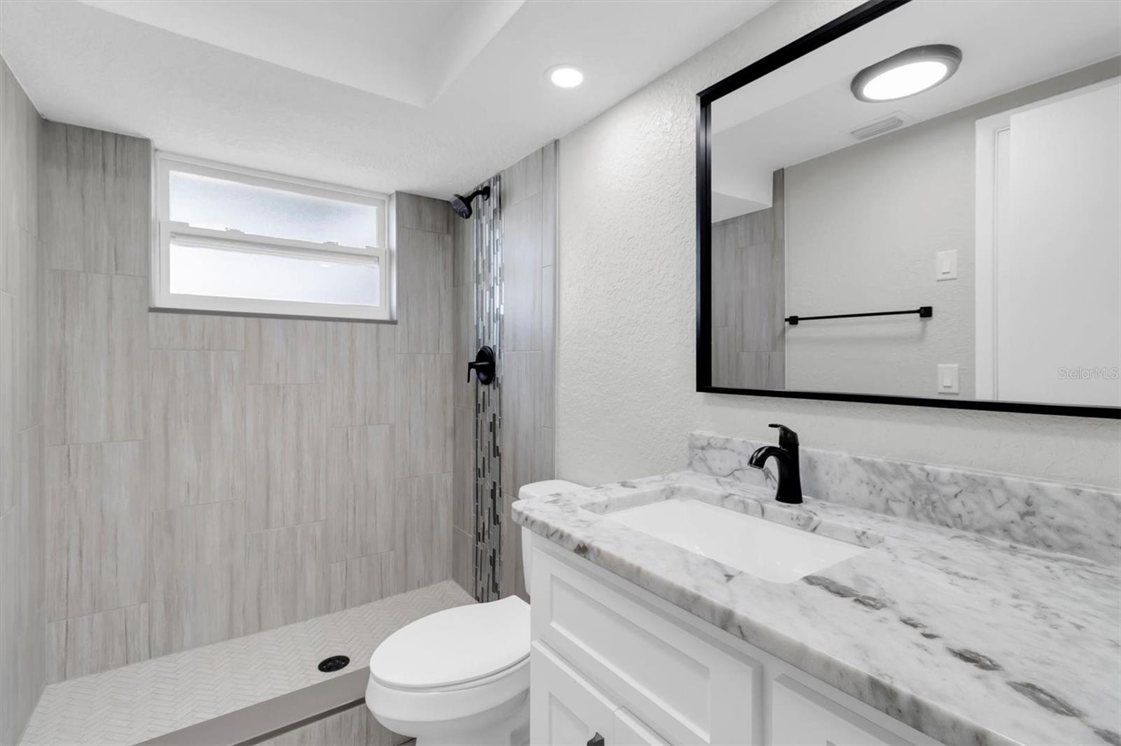 HOLIDAY GARDENS ESTATES - Residential