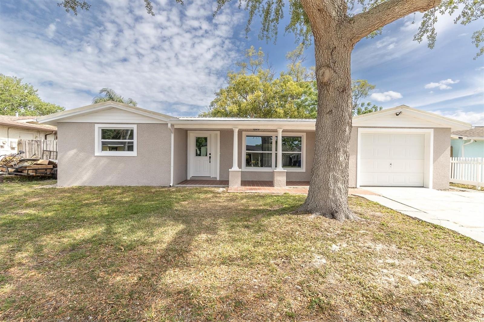 HOLIDAY GARDENS ESTATES - Residential