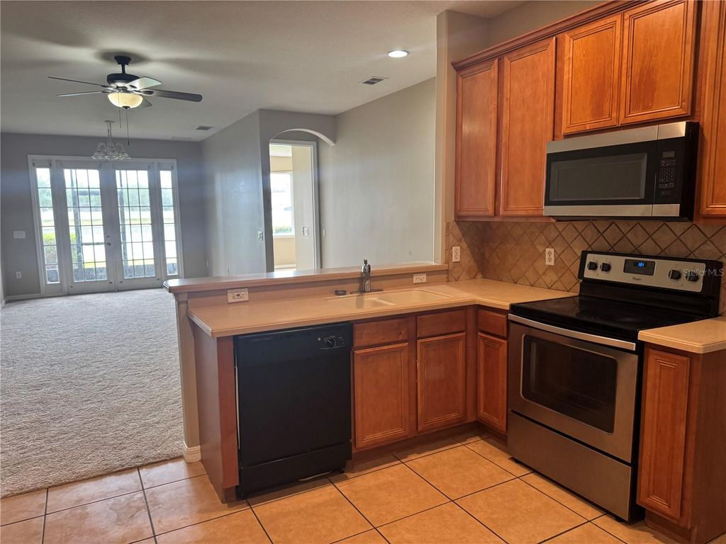 Photo of 2437 Chatham Place Drive, Orlando, FL 32824 (MLS # O6401770)