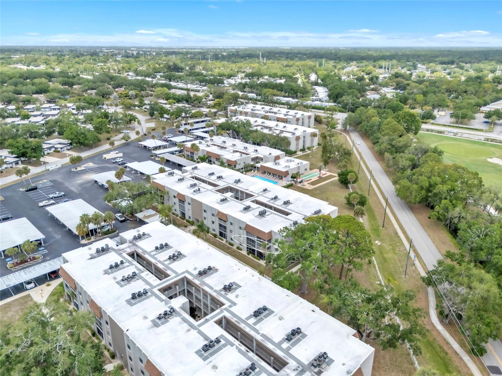 GLEN OAKS GARDEN APTS 2 - Residential