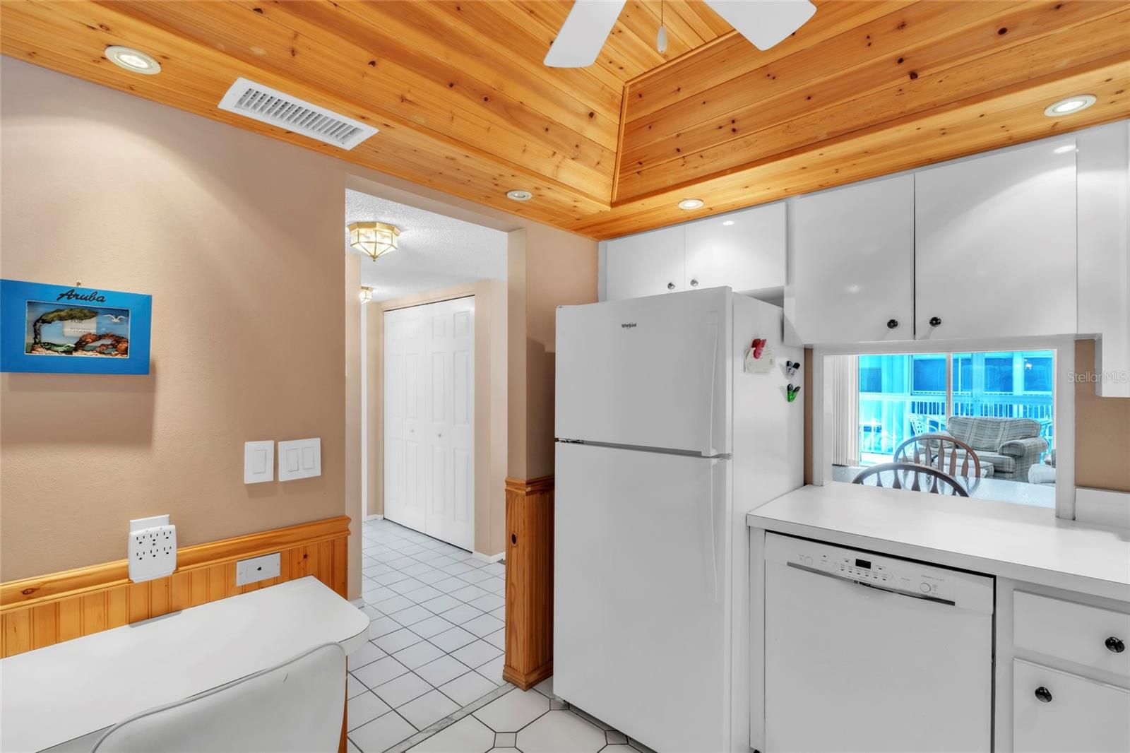 GLEN OAKS GARDEN APTS 2 - Residential