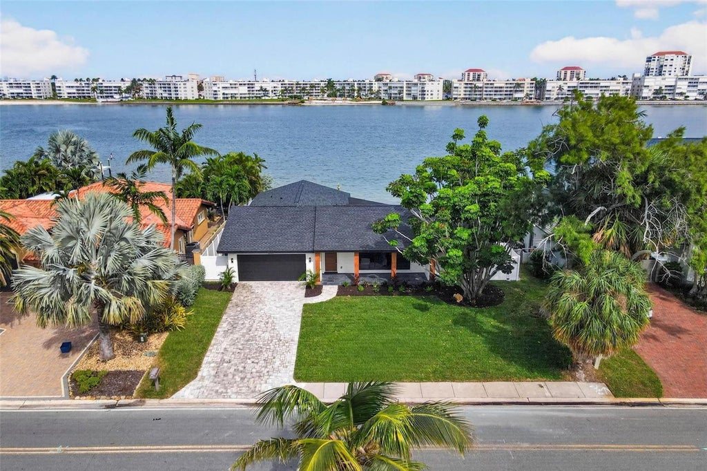 Photo of 3031 E Vina Del Mar Boulevard, St Pete Beach, FL 33706 (MLS # TB8549550)