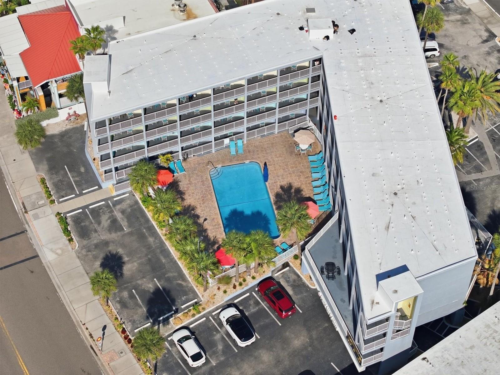 PELICAN POINTE ON - Residential