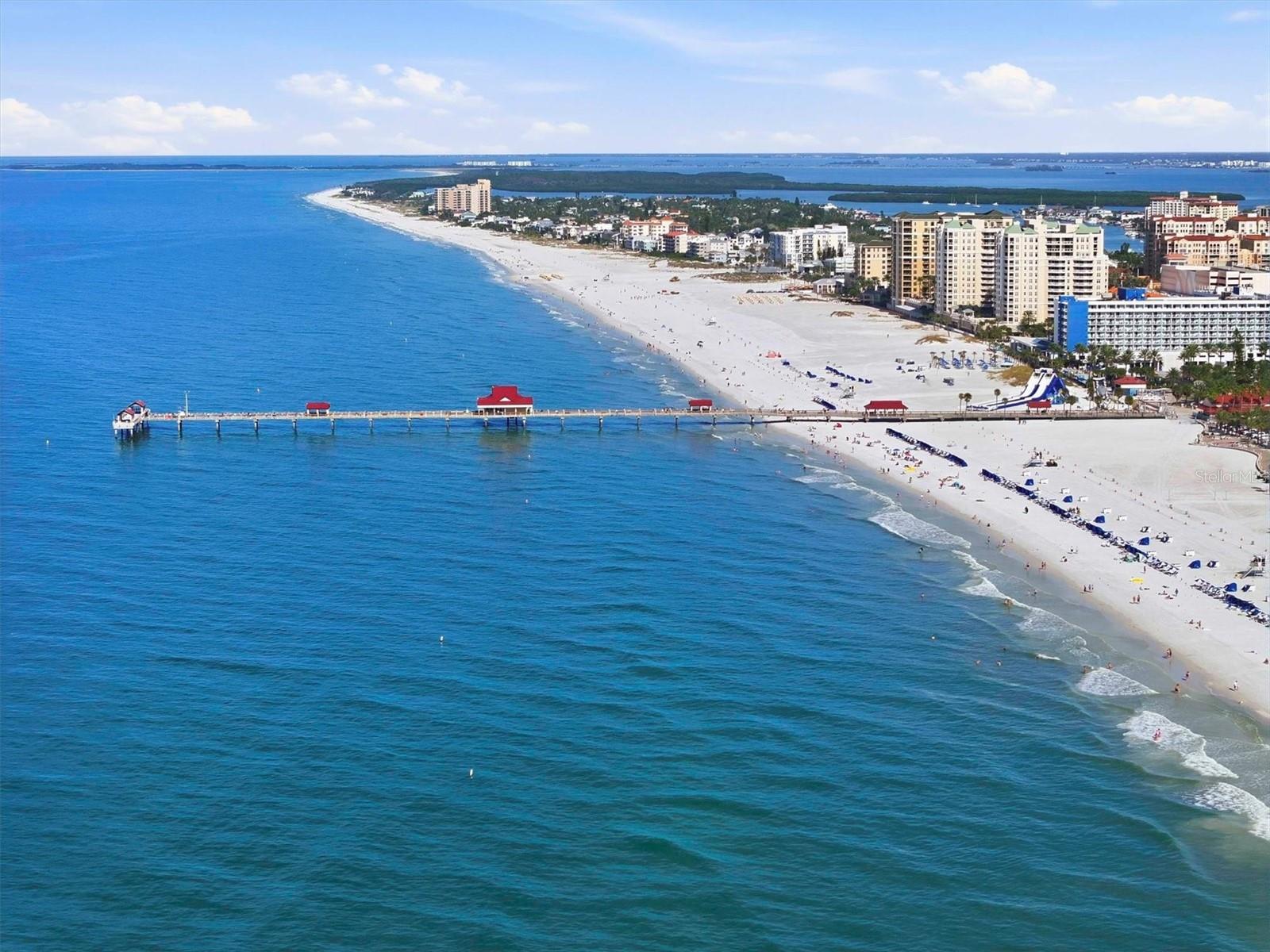 PELICAN POINTE ON - Residential