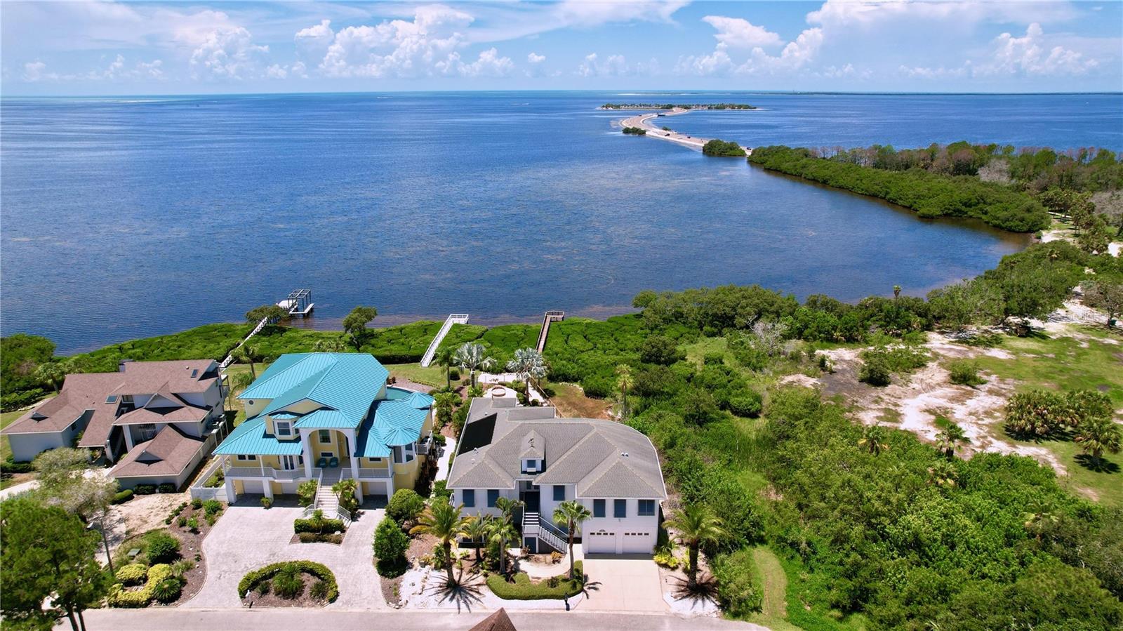 GULF FRONT SUB - Residential