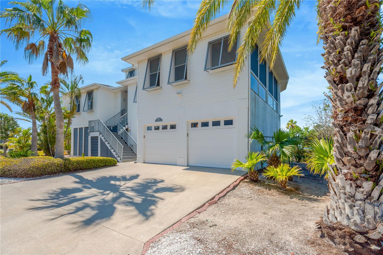 511 SEAVIEW DRIVE