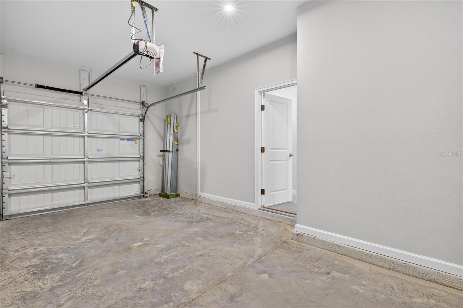 CROSSWIND RANCH - Residential