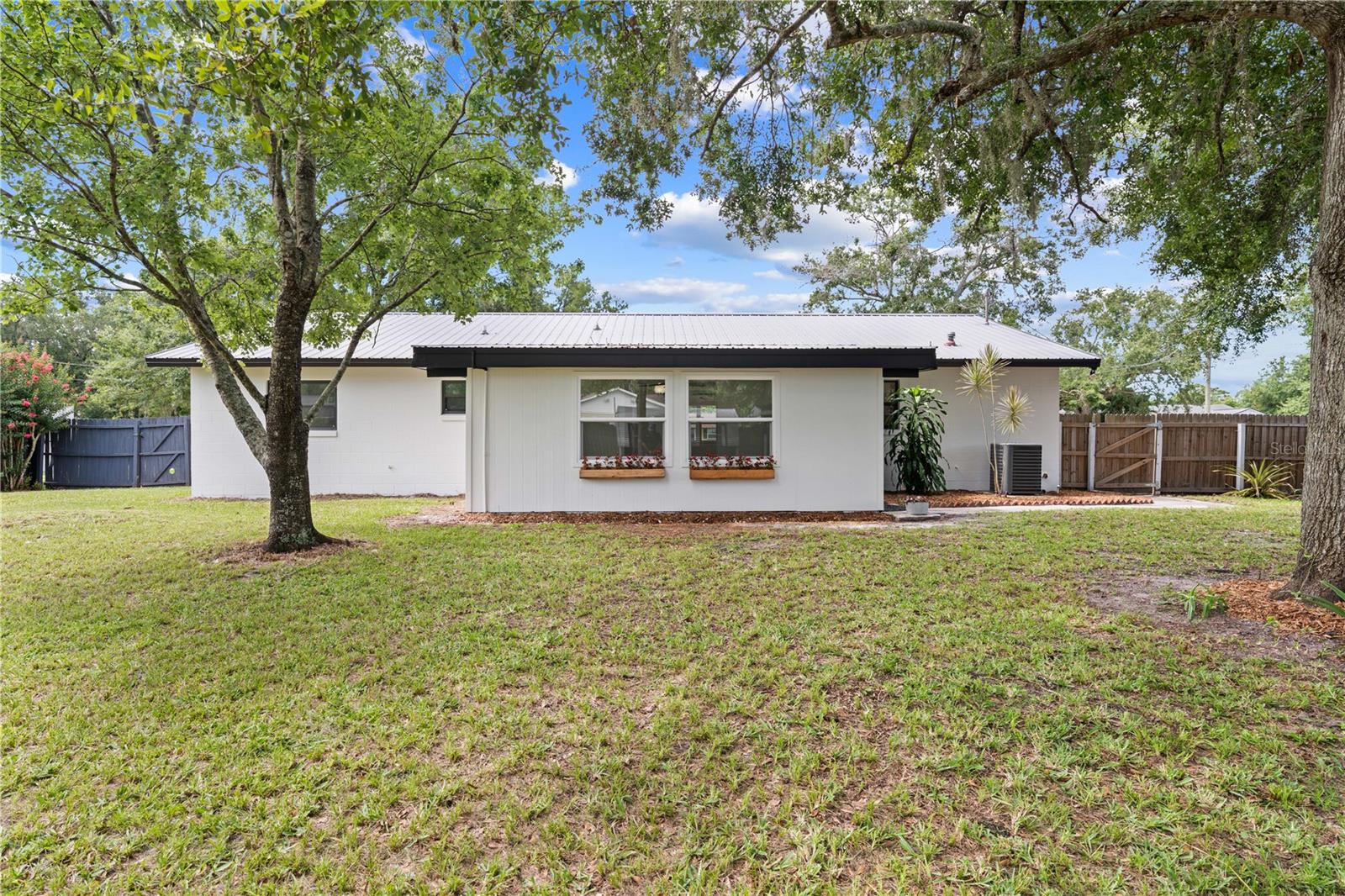 ST CLOUD MANOR VILLAGE - Residential