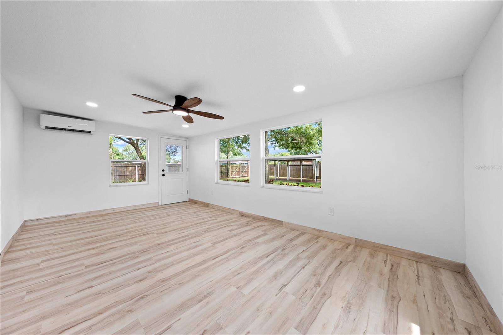 ST CLOUD MANOR VILLAGE - Residential