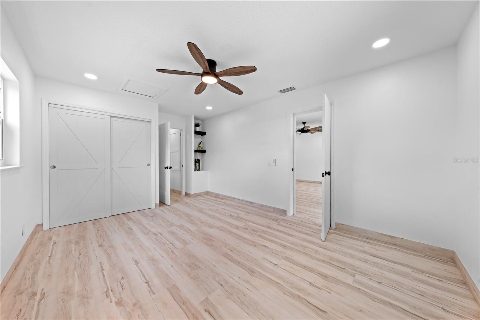 ST CLOUD MANOR VILLAGE - Residential